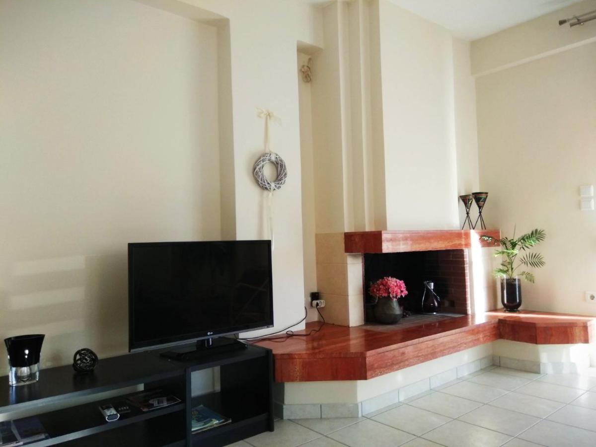 Apartament Brilliant House Wolos Zewnętrze zdjęcie